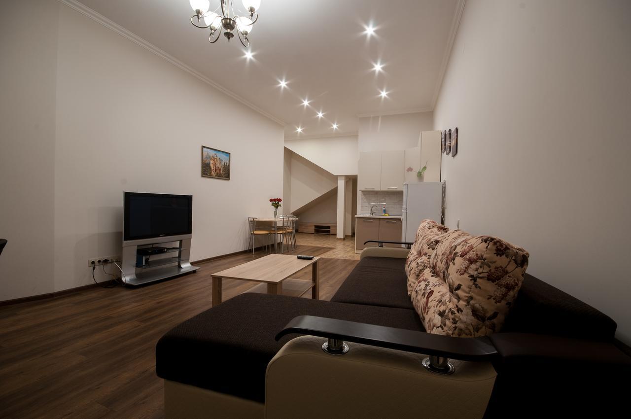 Wonderful Flat On City Center Ungvár Kültér fotó